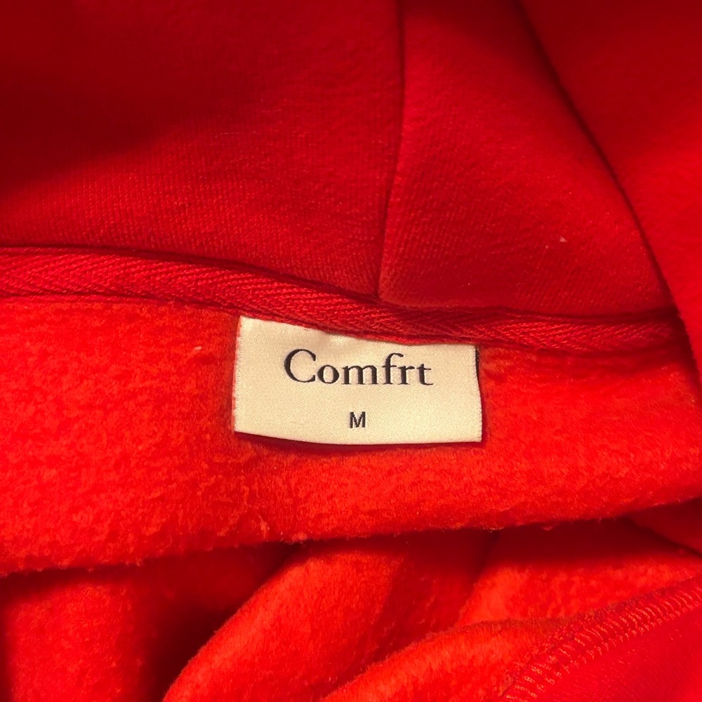 Comfort Red Women's Hooded Jacket & Jogger Set - Picture 4 of 9
